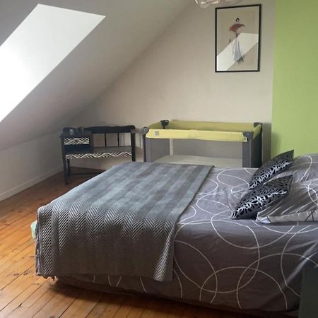 Erliz Apartman Noyon Kültér fotó
